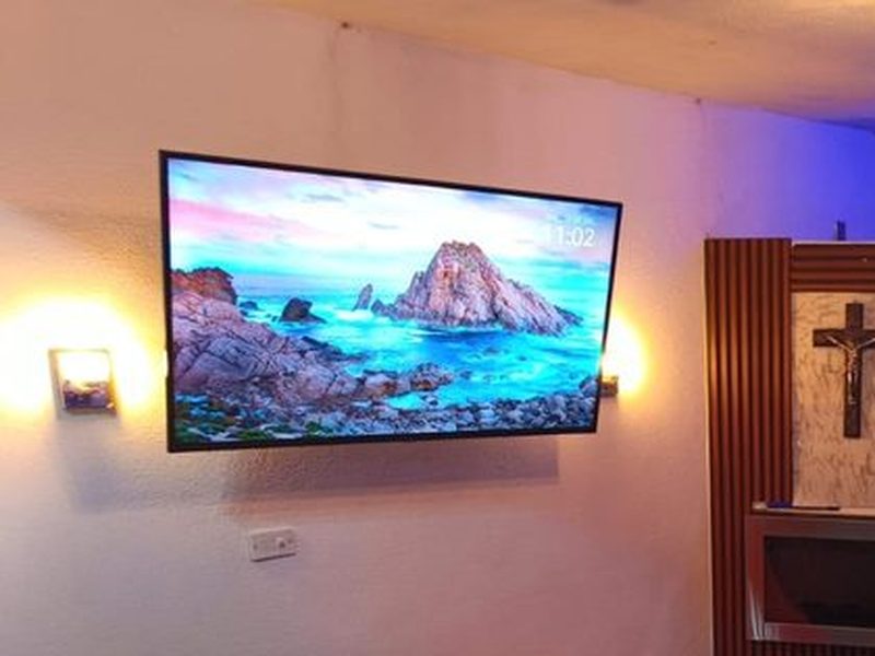 TV mounting on wall in Kissimmee